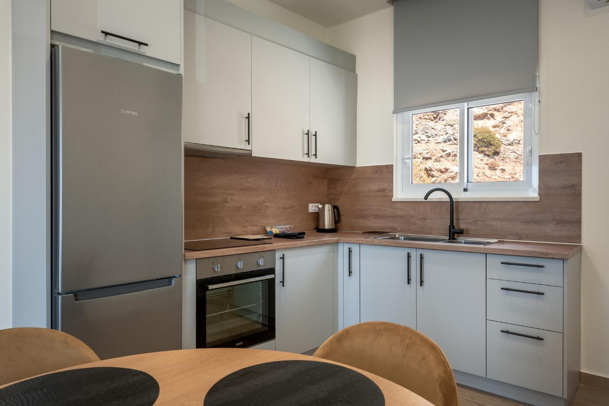 Cavros Residence ,In Chora Sfakion 'Construction 2024' Esterno foto